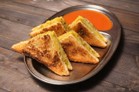 Aloo Crunchy Toast with green chutney - 4pc